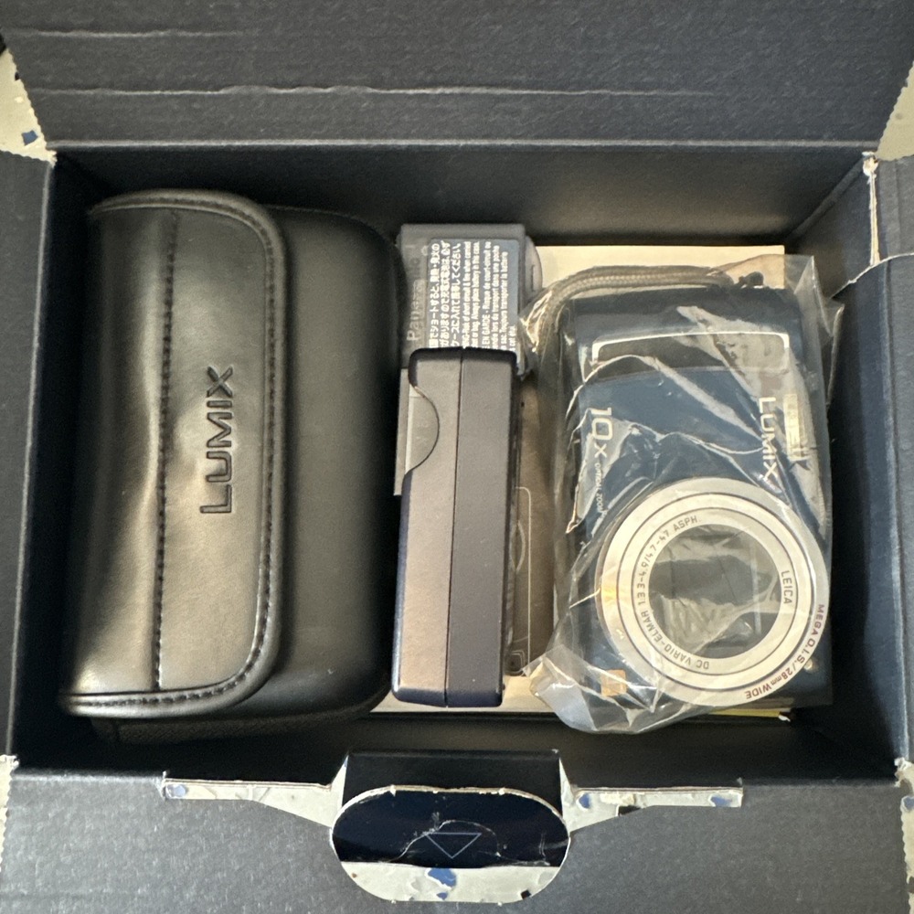 Panasonic Lumix DMC-TZ5 9.1MP Digital Camera Blue 10x Optical Zoom New Open Box